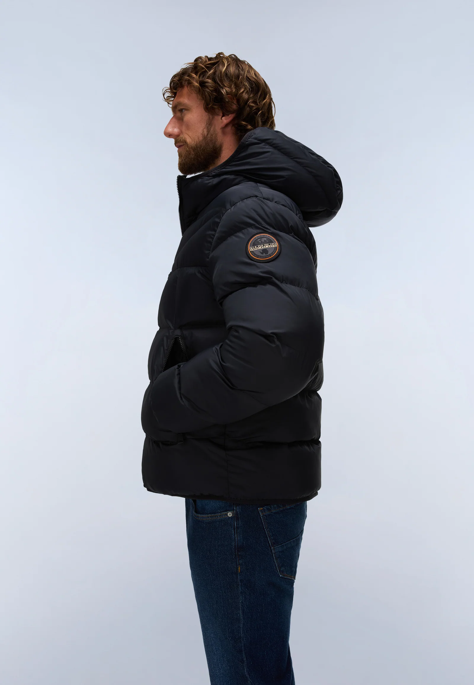 Piumino con Cappuccio Napapijri Molveno uomo nero (NMHN) 3 Piumino con Cappuccio Napapijri Molveno uomo nero (NMHN) - immagine 3